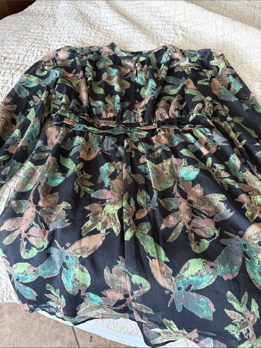 Aveloria curve 2XL Black Floral Sheer Long-Sleeve Women’s dress gorgeous
